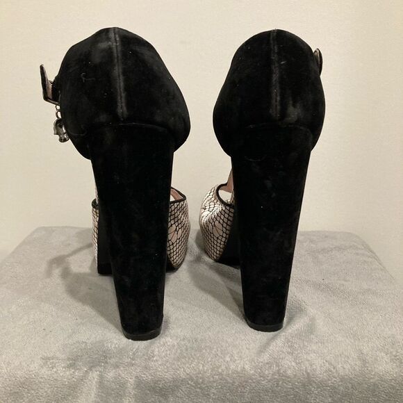 Iron Fist Caught Kewpie Killer Platform Heels - Picture 8 of 15